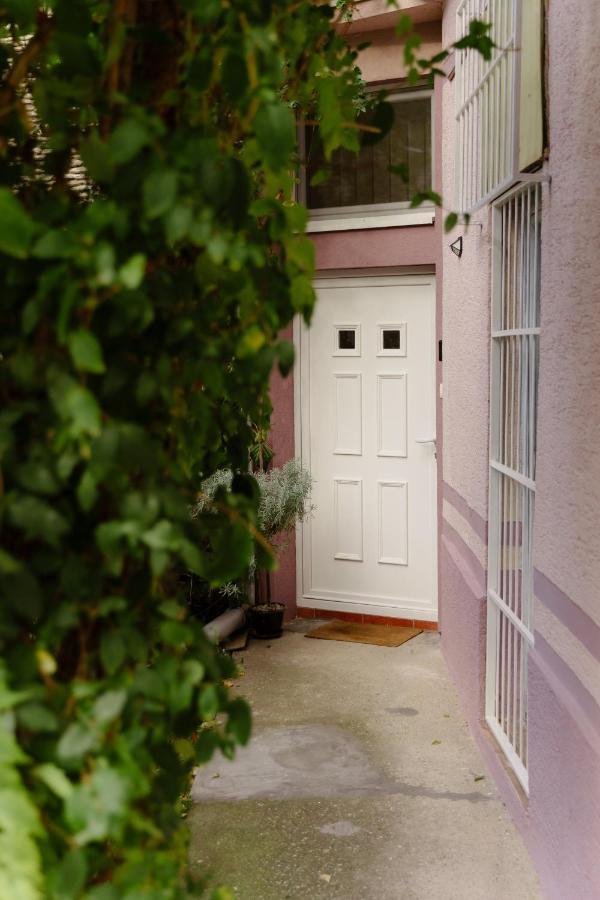 Apartman Zamak Sombor Exteriör bild