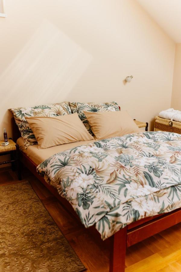 Apartman Zamak Sombor Exteriör bild